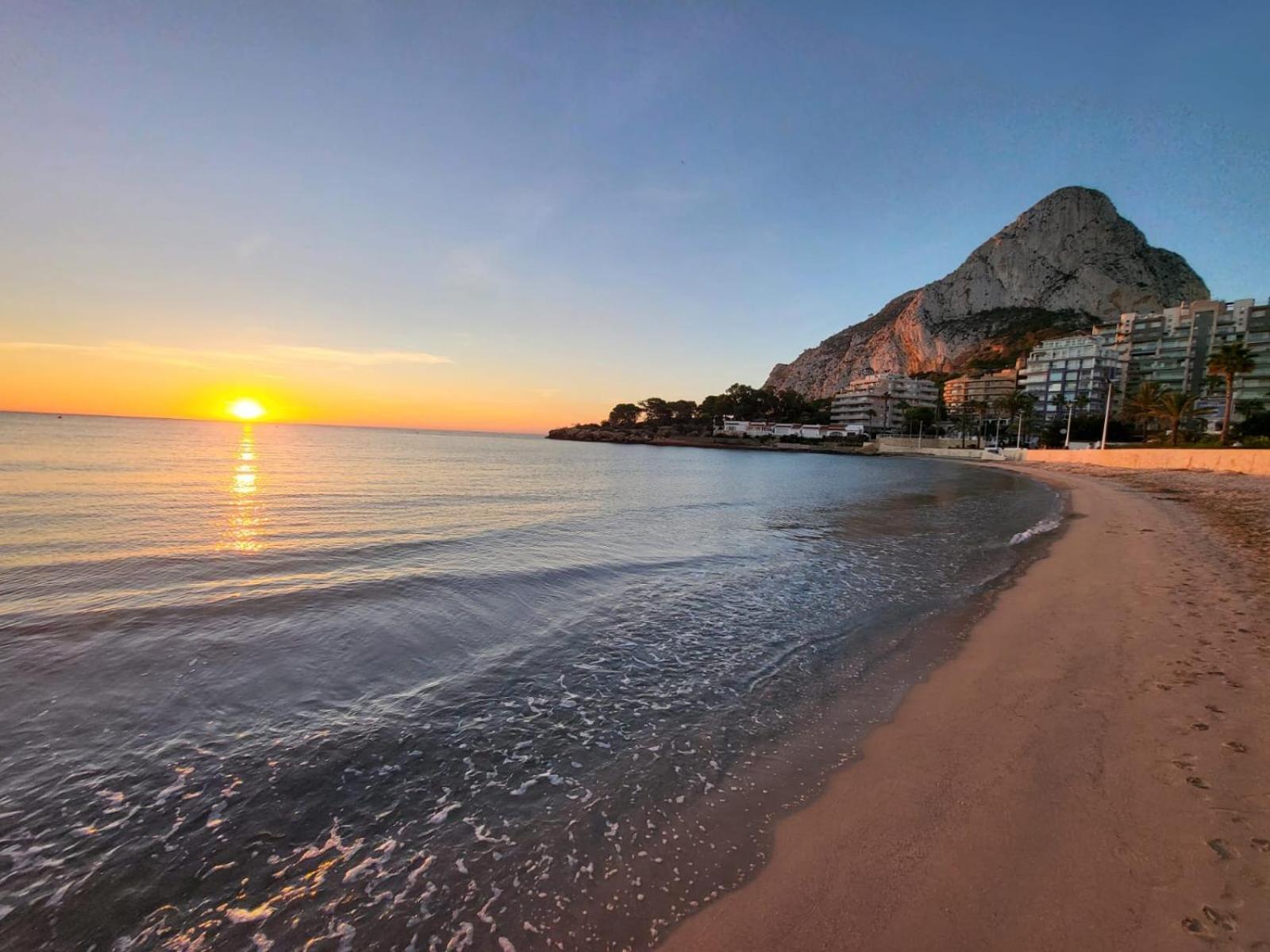 Calpe Beach II - Sea & Pool View Apartment Exterior foto